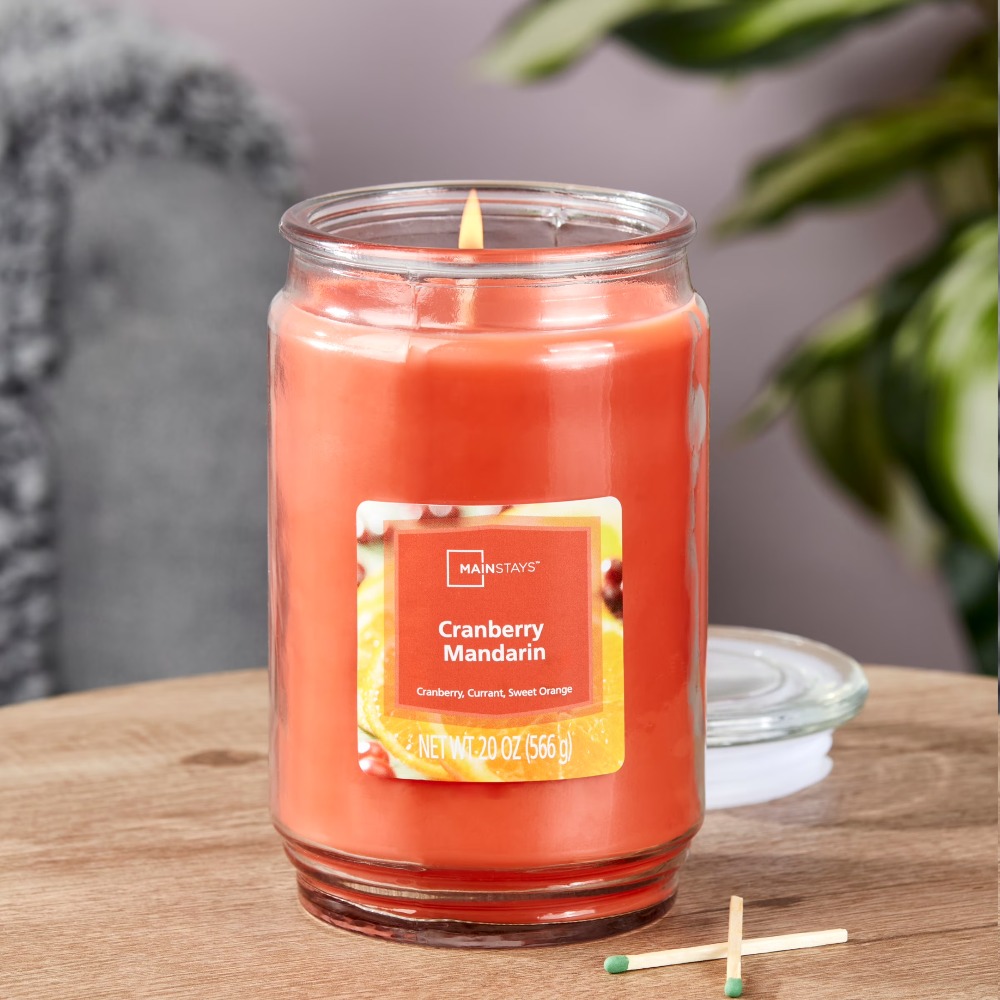 شمعة معطرة برائحة التوت البري  - مراجعة Home Fragrances وسعره